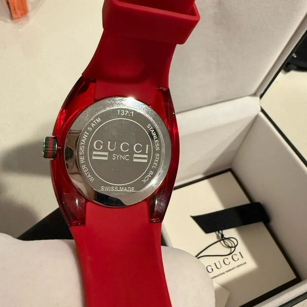 Gucci Sync XXL Rubber Band Gucci Logoed Dial - Picture 7 of 8